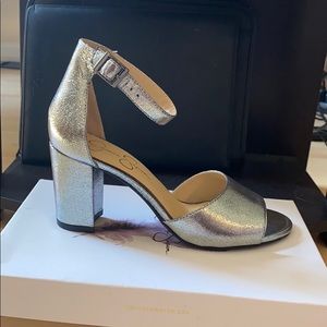 Jessica Simpson Sherron Heel